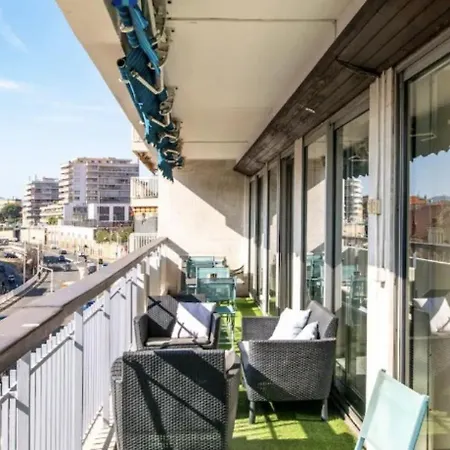 Apartment Luxe 4 Proche Festival A Centre